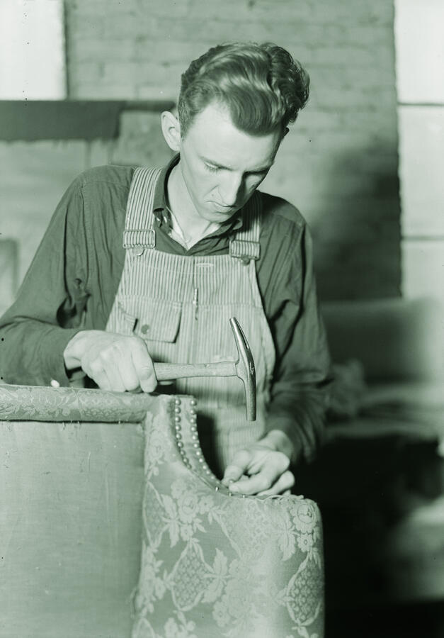 Vintage stoffeerwerk nagelen